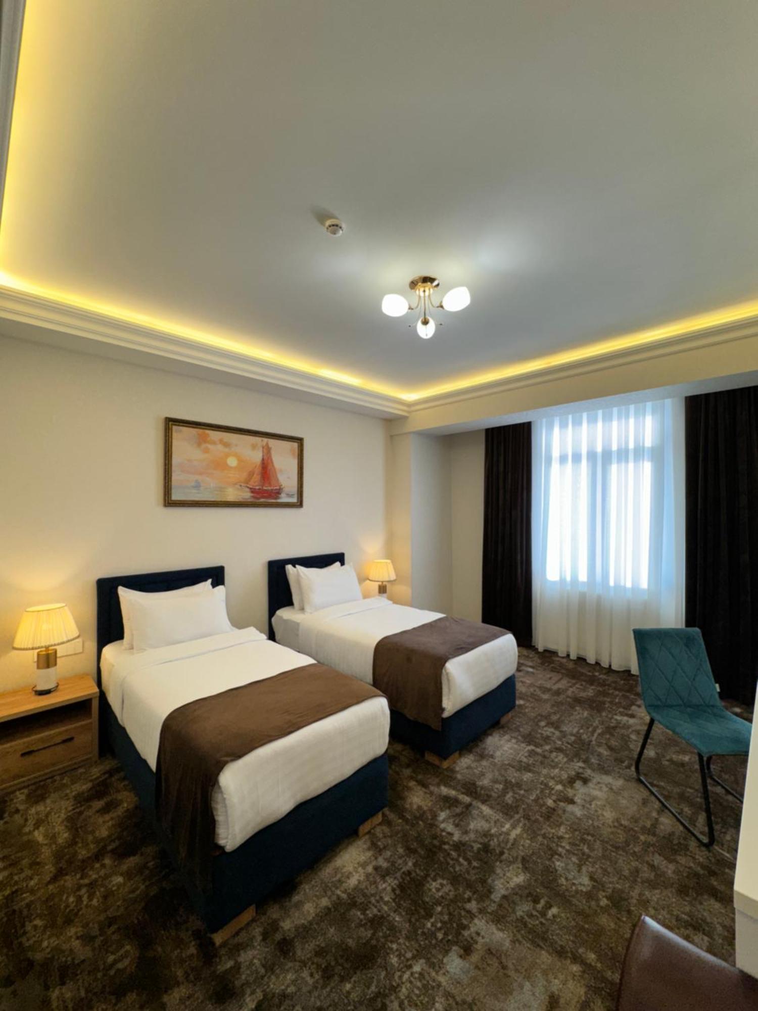 Garnet Mir Hotel Tashkent Exterior photo
