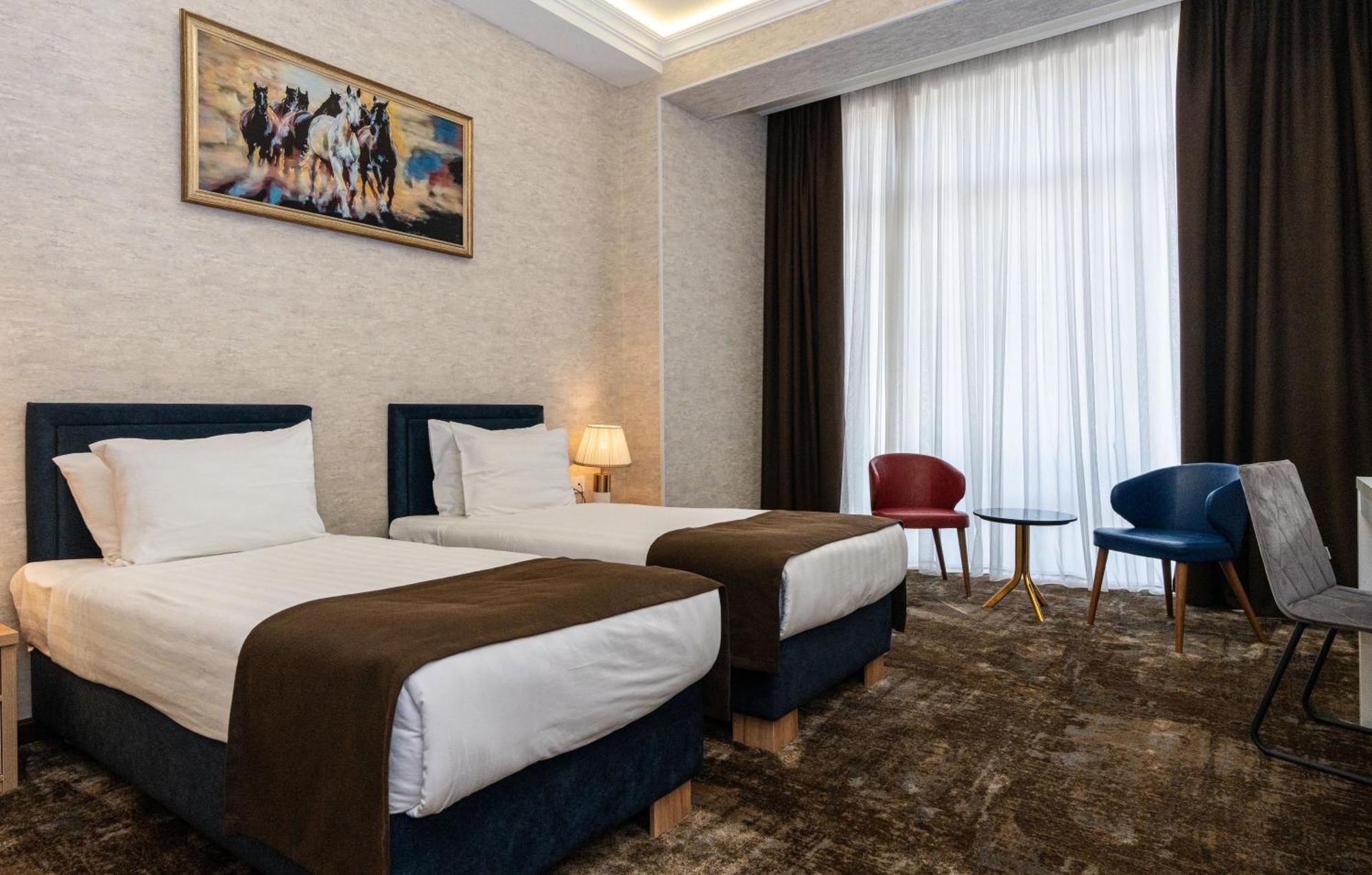 Garnet Mir Hotel Tashkent Exterior photo
